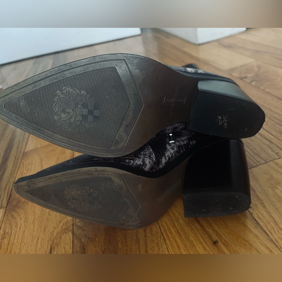 Vince Camuto snakeskin cowboy boot - Picture 3 of 3